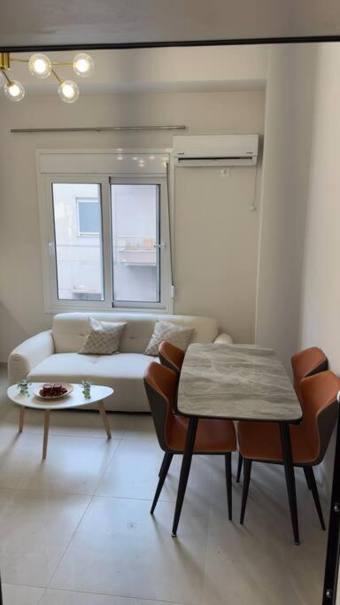 New Center Apartment Near Metro 아테네 외부 사진