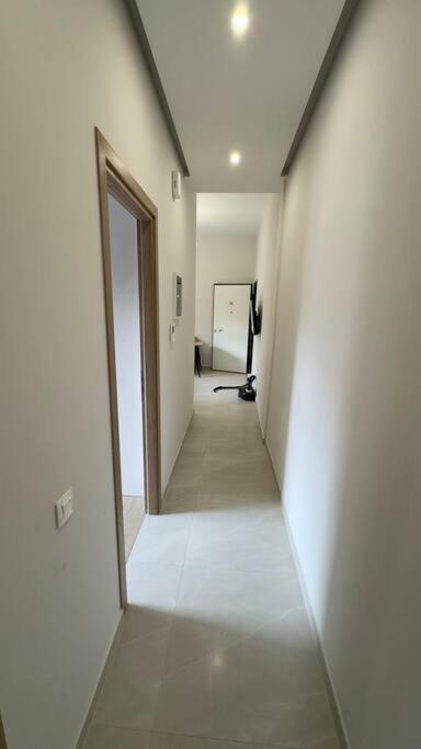 New Center Apartment Near Metro 아테네 외부 사진