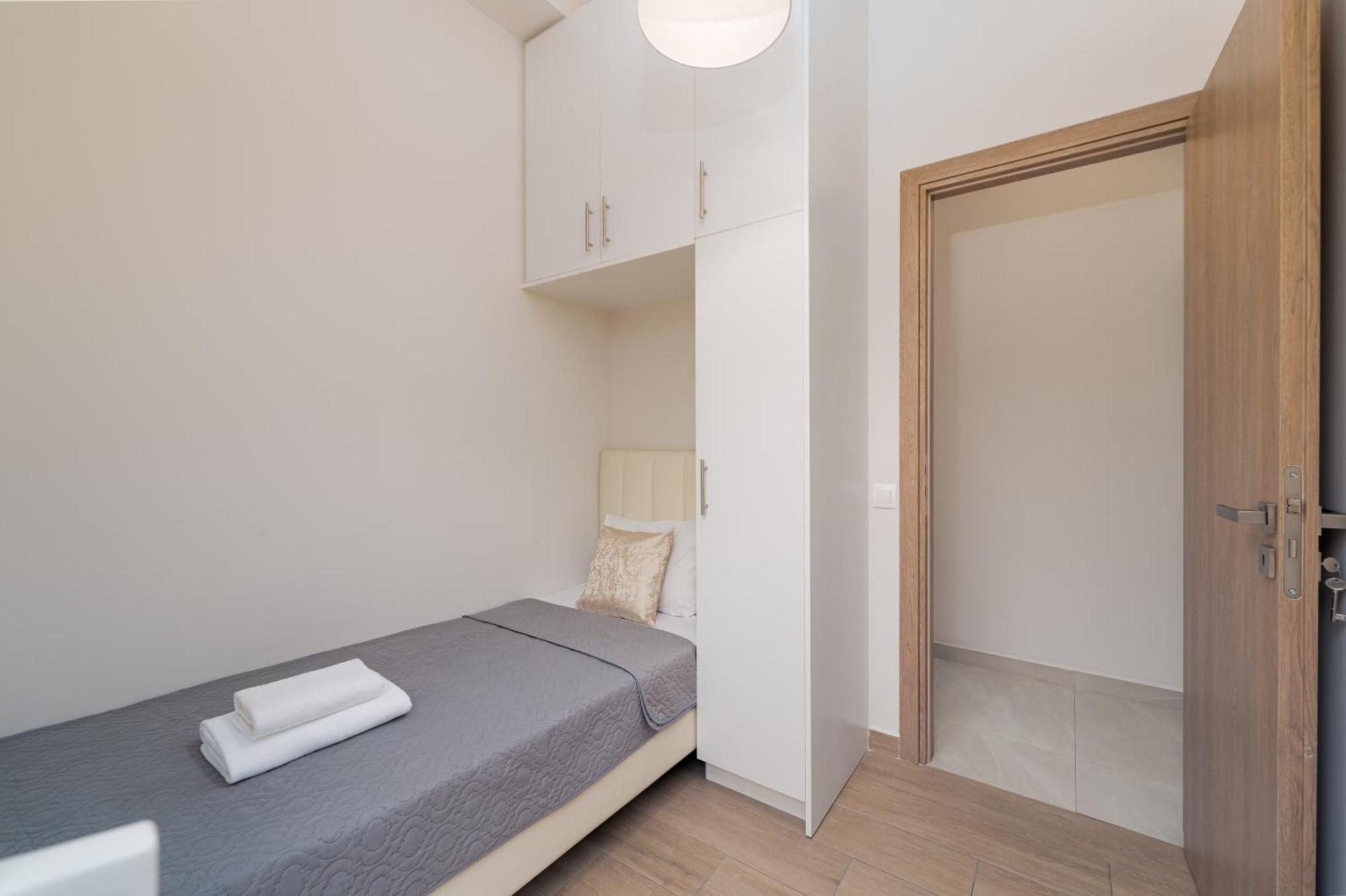 New Center Apartment Near Metro 아테네 외부 사진